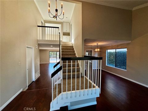 2562 E Lark Ellen Anaheim CA 92806