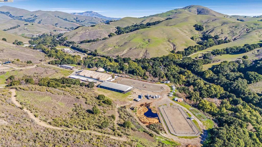 10250 Crow Canyon Rd