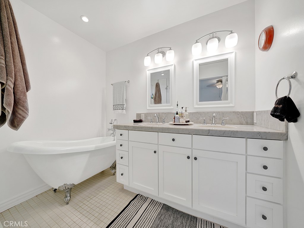 unk - Residential Lease