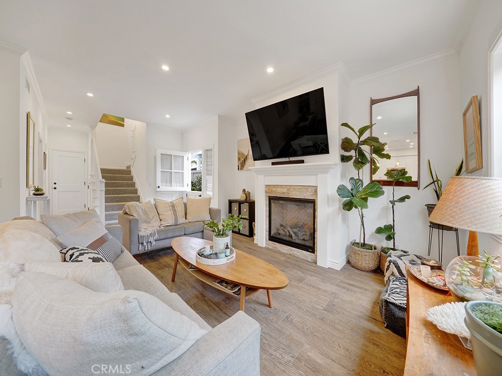 unk - Residential Lease
