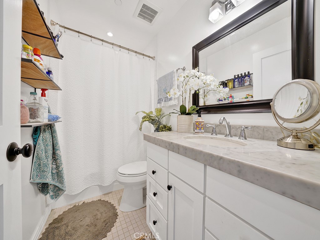 unk - Residential Lease