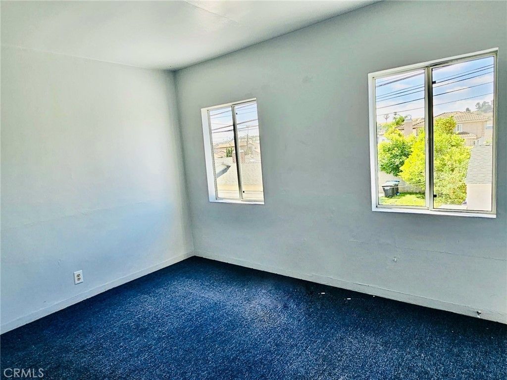 listing image 130726098218907911407