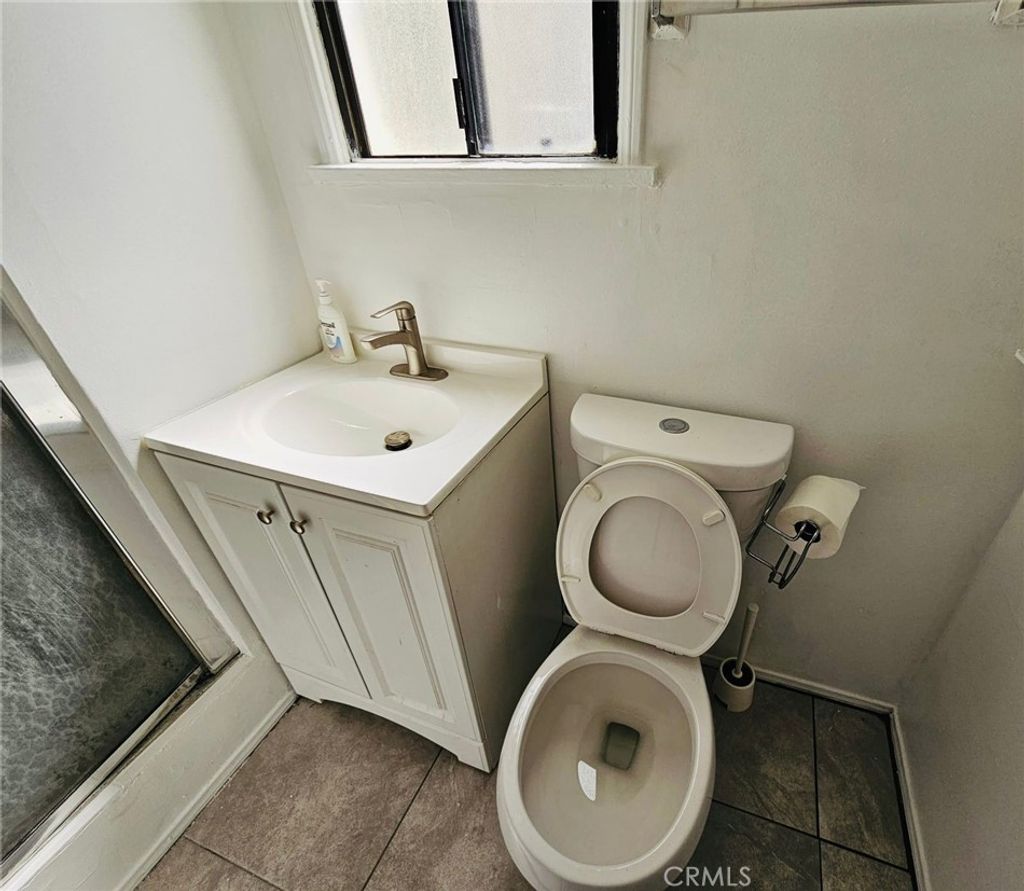 listing image 130727969823952673379