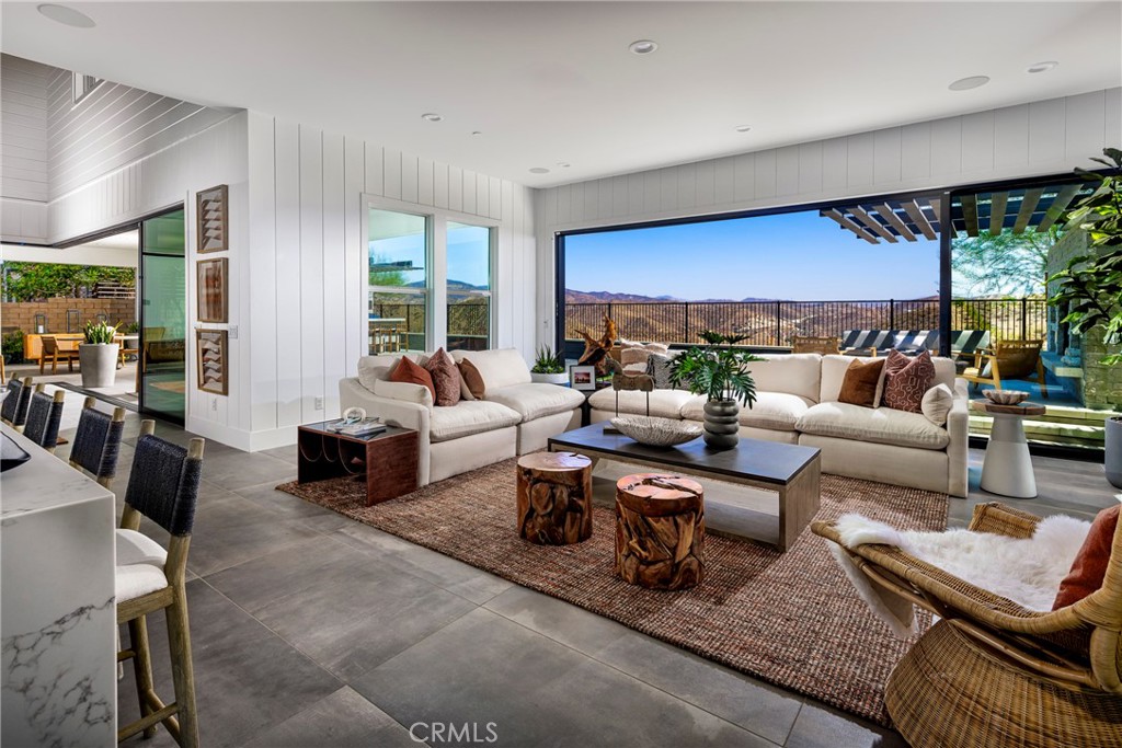 Tesoro Highlands - Residential