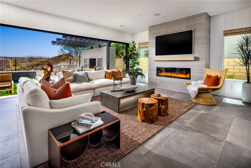 Tesoro Highlands - Residential