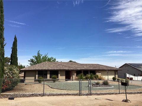 Photo of 18616 Plumas Street, Hesperia, CA 92345 (MLS # HD26072998)