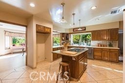 Photo of 23552 Collins Street, Woodland Hills, CA 91367 (MLS # SR26229168)