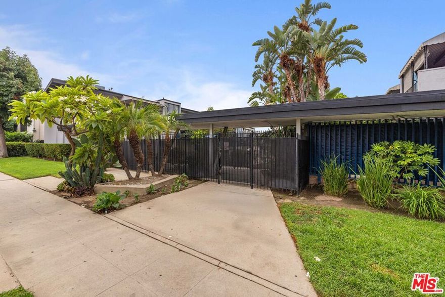 Great opportunity to own a co-op in North Hollywood! The ground floor unit is featuring 1 bed, 1 bath, ~779SF of living space, big living room, dining area, lots of natural light, a patio and a great flow. The building has a gated covered parking, community laundry room, storage unit, a pool, and a large grass area. Close to the shopping area, groceries and restaurants. Easy access to the 170,101,and I-5 freeways.