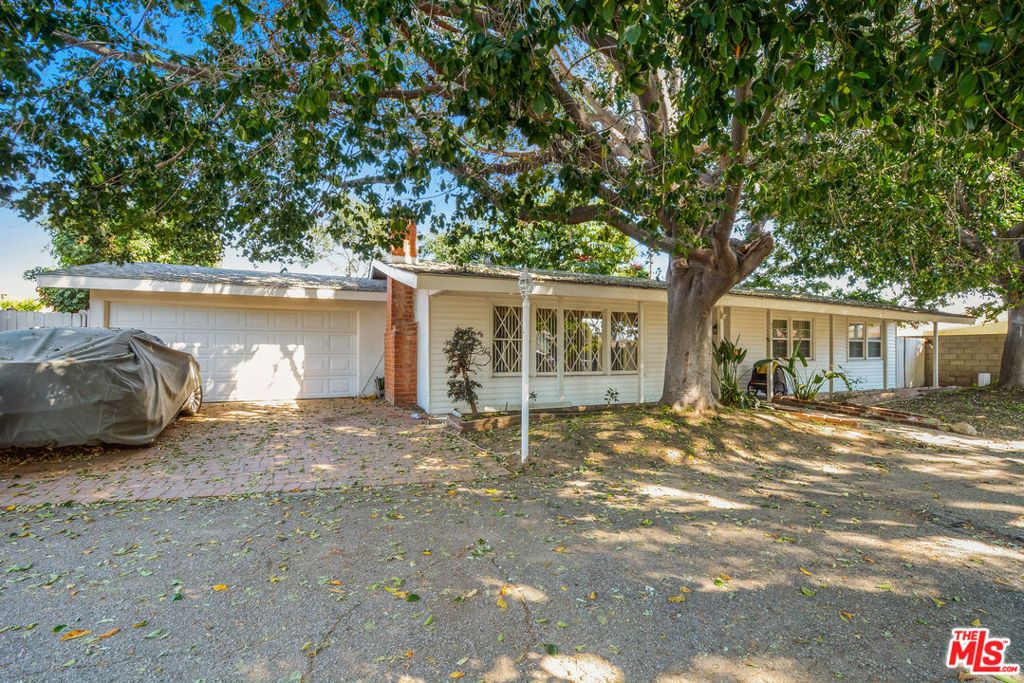 Photo of 8759 Duarte Road, San Gabriel, CA 91775 (MLS # 26665447)