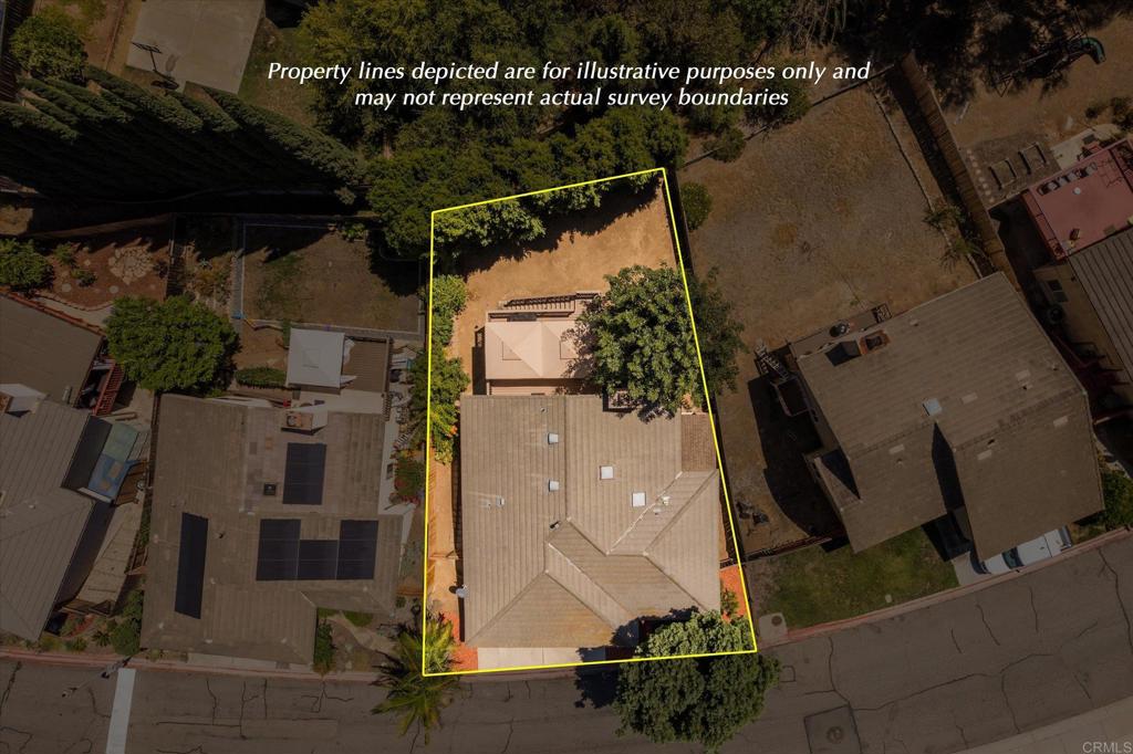 1679 Madrone Glen