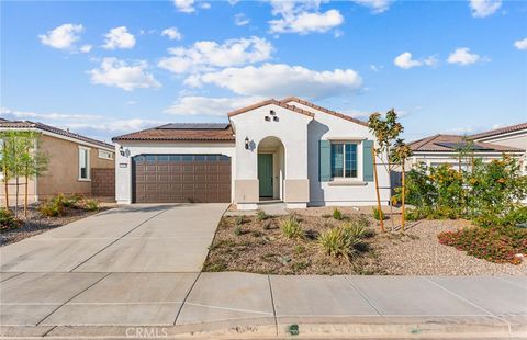 Photo of 25328 Violane Drive, Menifee, CA 92585 (MLS # IV25279482)