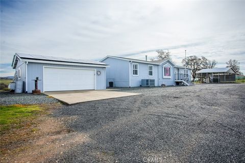 Photo of 53 Dustin Lane, Oroville, CA 95966 (MLS # OR26043068)