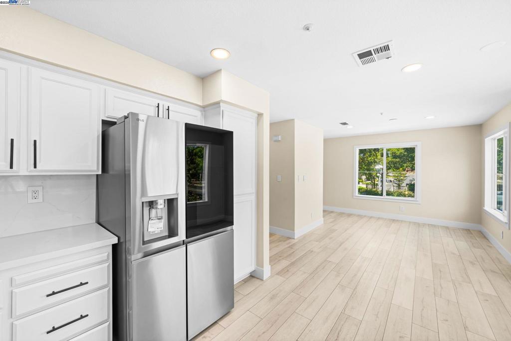 BROOKSIDE - Residential