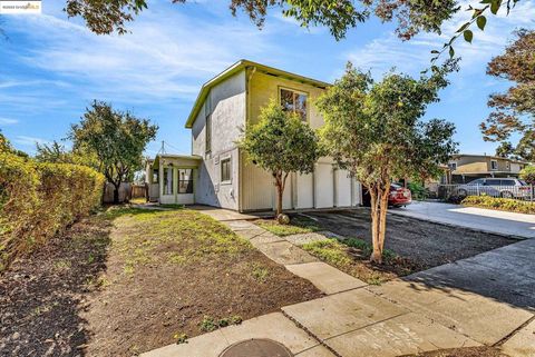 Photo of 5212 Creely Ave Ave, Richmond, CA 94804 (MLS # 41116117)