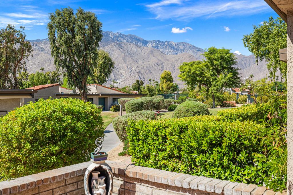Sunrise Racquet Club - Residential