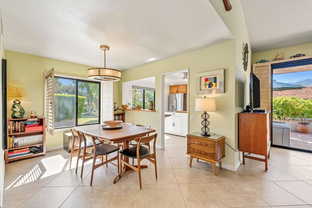 Sunrise Racquet Club - Residential
