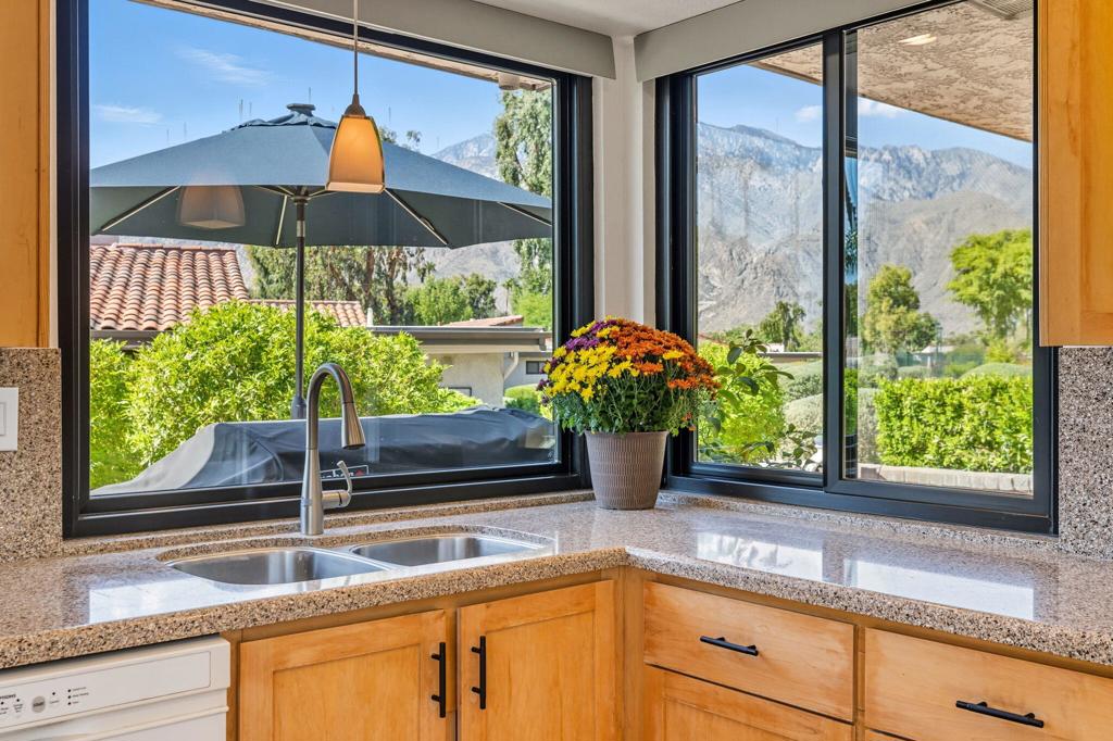 Sunrise Racquet Club - Residential
