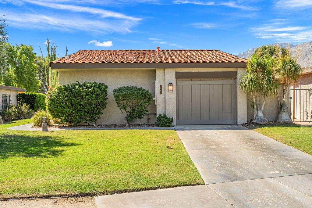 Sunrise Racquet Club - Residential