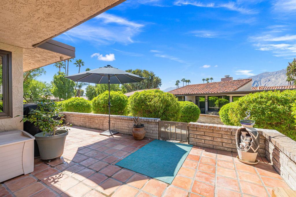 Sunrise Racquet Club - Residential