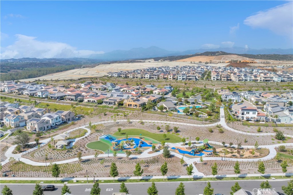 SEACOUNTRY-SENDERO (SENSC) - Residential