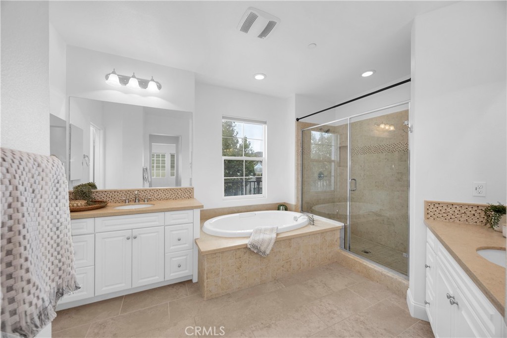 SEACOUNTRY-SENDERO (SENSC) - Residential