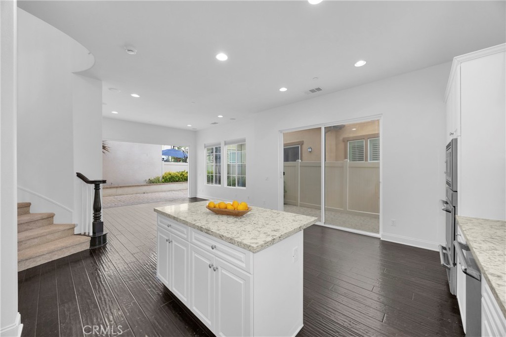 SEACOUNTRY-SENDERO (SENSC) - Residential
