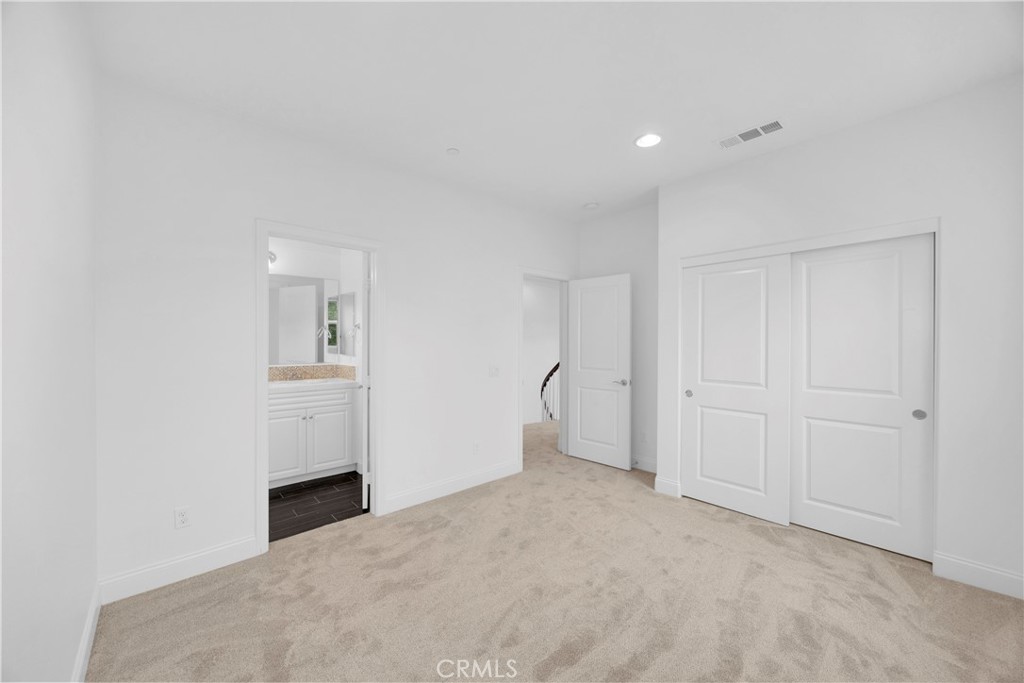 SEACOUNTRY-SENDERO (SENSC) - Residential