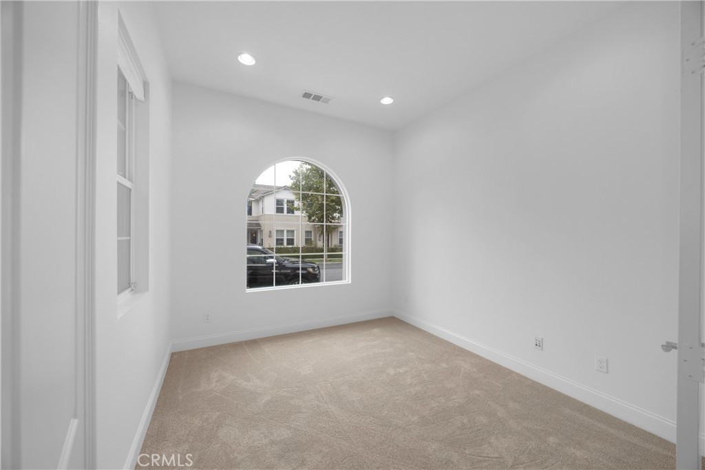 SEACOUNTRY-SENDERO (SENSC) - Residential