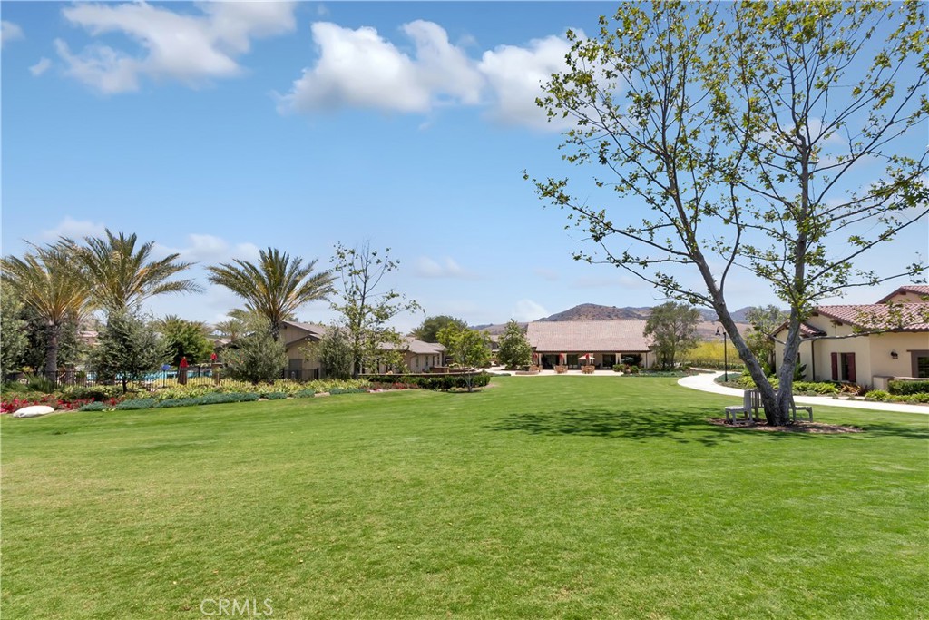 SEACOUNTRY-SENDERO (SENSC) - Residential