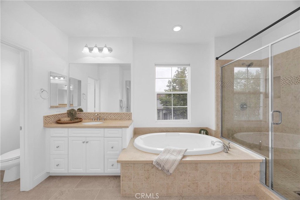 SEACOUNTRY-SENDERO (SENSC) - Residential