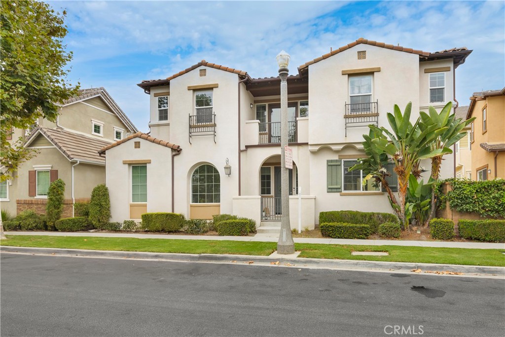 SEACOUNTRY-SENDERO (SENSC) - Residential