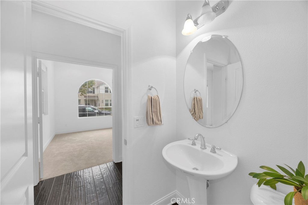SEACOUNTRY-SENDERO (SENSC) - Residential