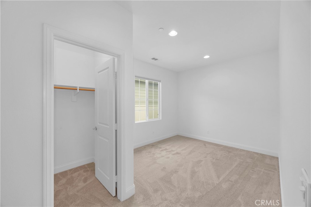 SEACOUNTRY-SENDERO (SENSC) - Residential