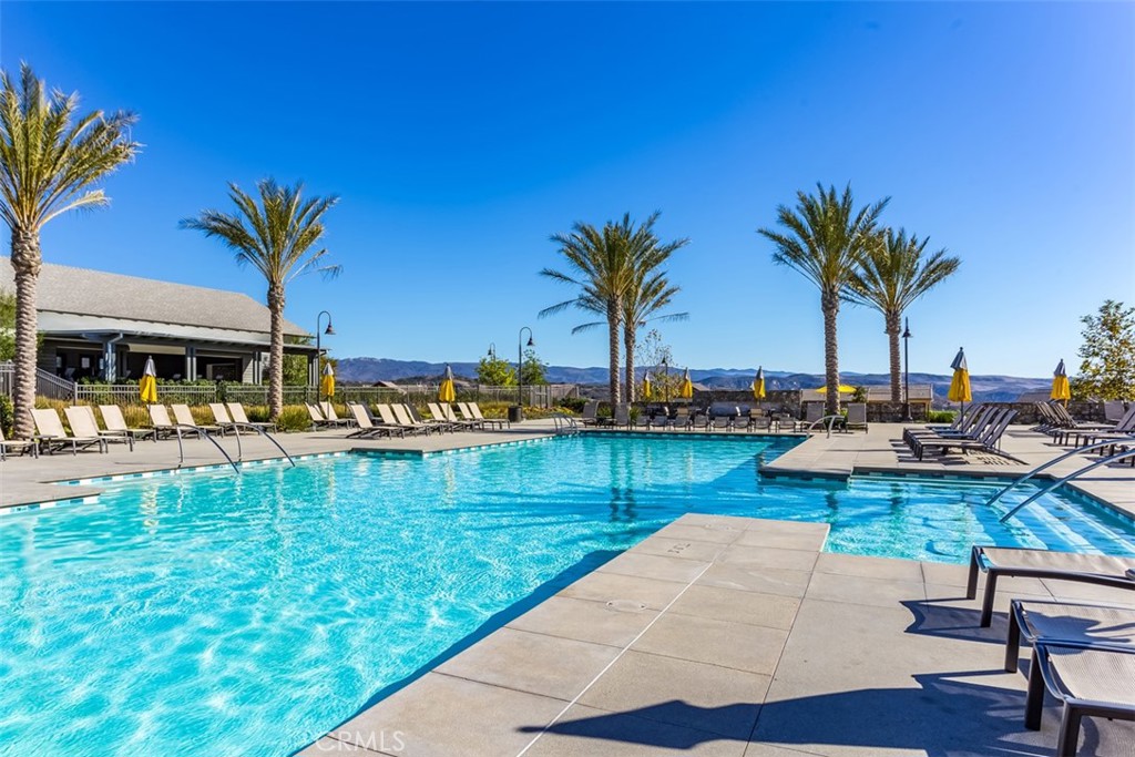 SEACOUNTRY-SENDERO (SENSC) - Residential