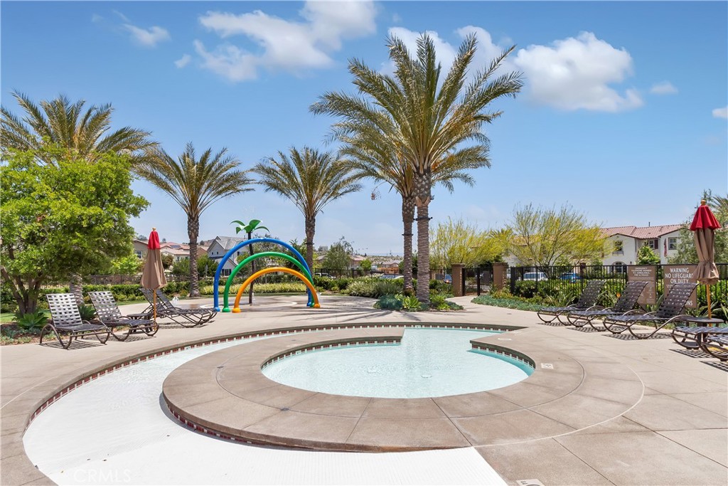 SEACOUNTRY-SENDERO (SENSC) - Residential