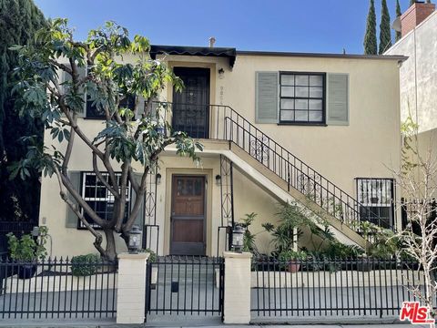 Photo of 9052 Elevado Street, West Hollywood, CA 90069 (MLS # 26661737)