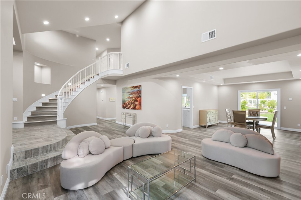 Sterling Ridge (STRG) - Residential