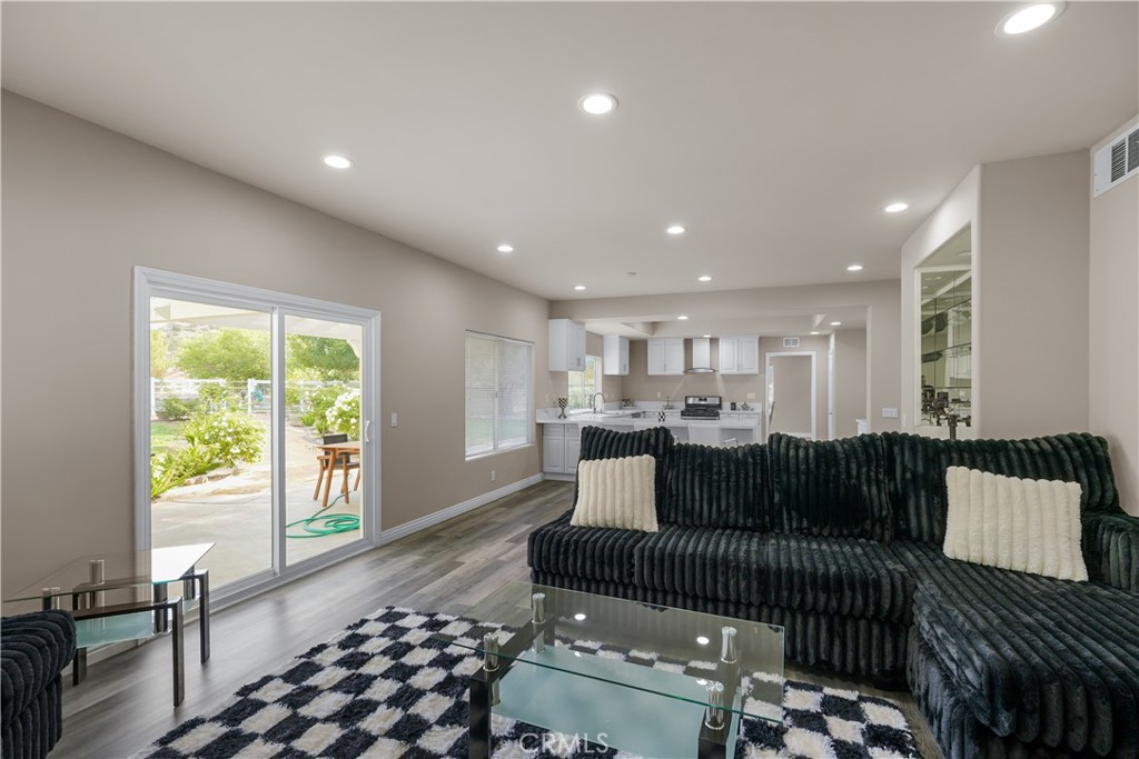 Sterling Ridge (STRG) - Residential