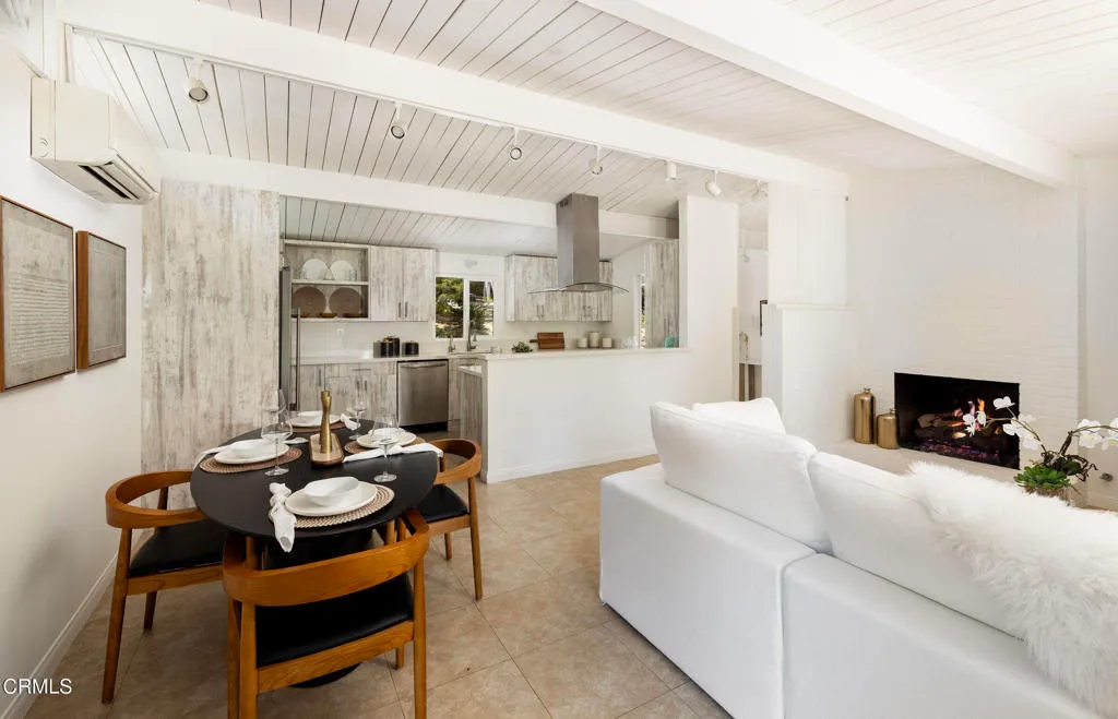 Montecito, California 93108, United States, 3 Bedrooms Bedrooms, ,1 BathroomBathrooms,Residential,Active,157101