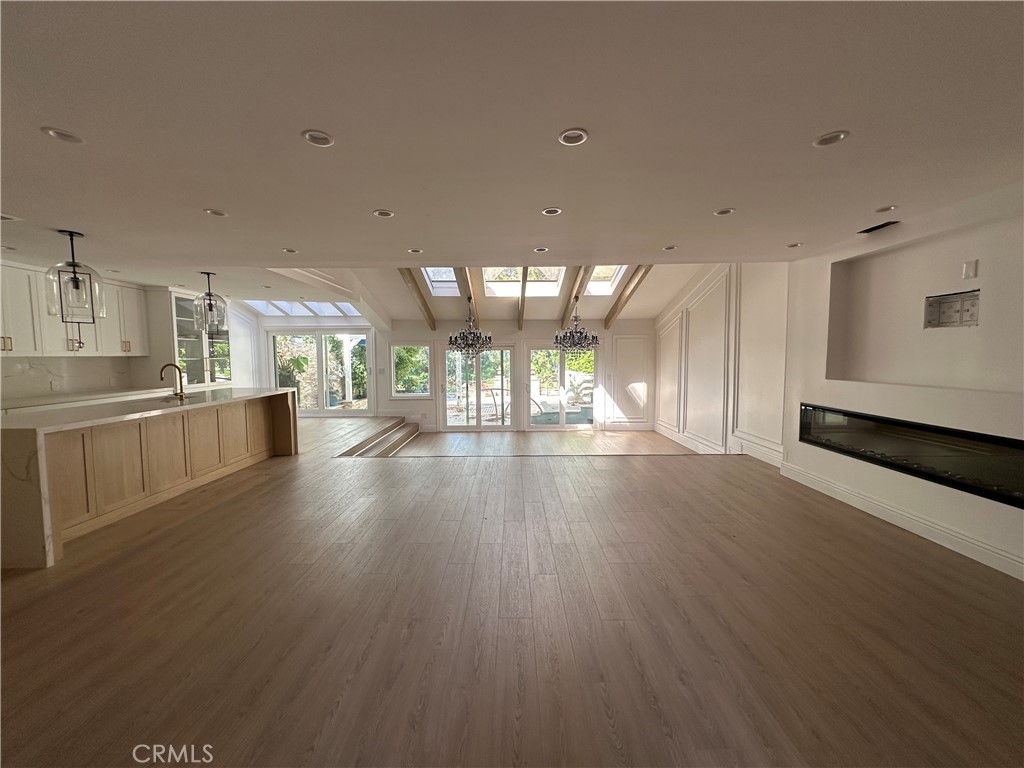 23128 PARK SORRENTO