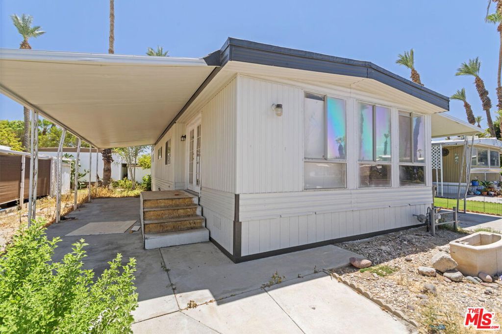80870 Highway 111 127