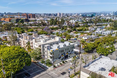 Tiny photo for 2496 S CENTINELA Avenue #1, Los Angeles, CA 90064 (MLS # 26652967)