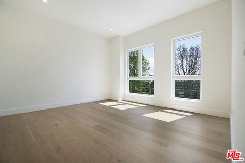 Tiny photo for 2496 S CENTINELA Avenue #1, Los Angeles, CA 90064 (MLS # 26652967)