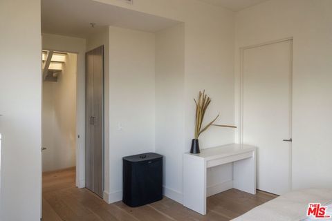 Tiny photo for 2496 S CENTINELA Avenue #1, Los Angeles, CA 90064 (MLS # 26652967)