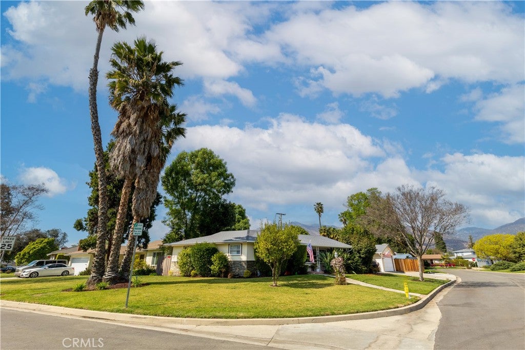103 San Rafael Road