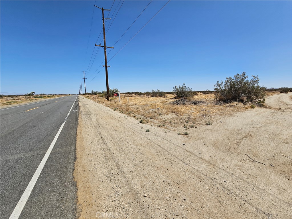 Prime Opportunity! Almost 10 acres of vacant land situated right on a paved road. This lot is zoned Light Industrial (LI) which according to the city of Palmdale is intended to permit a variety of light industrial uses such as warehousing and distribution, sound stage/film production, storage, research and development, and the like (please verify with the city of Palmdale).