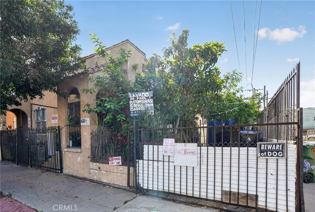 620 N Fickett