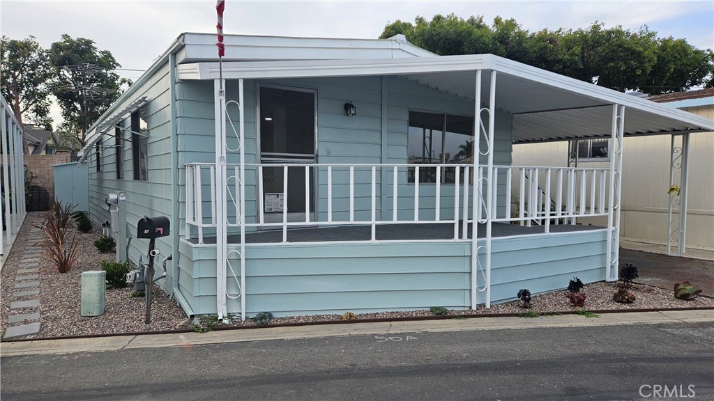 14352 Beach Boulevard 18