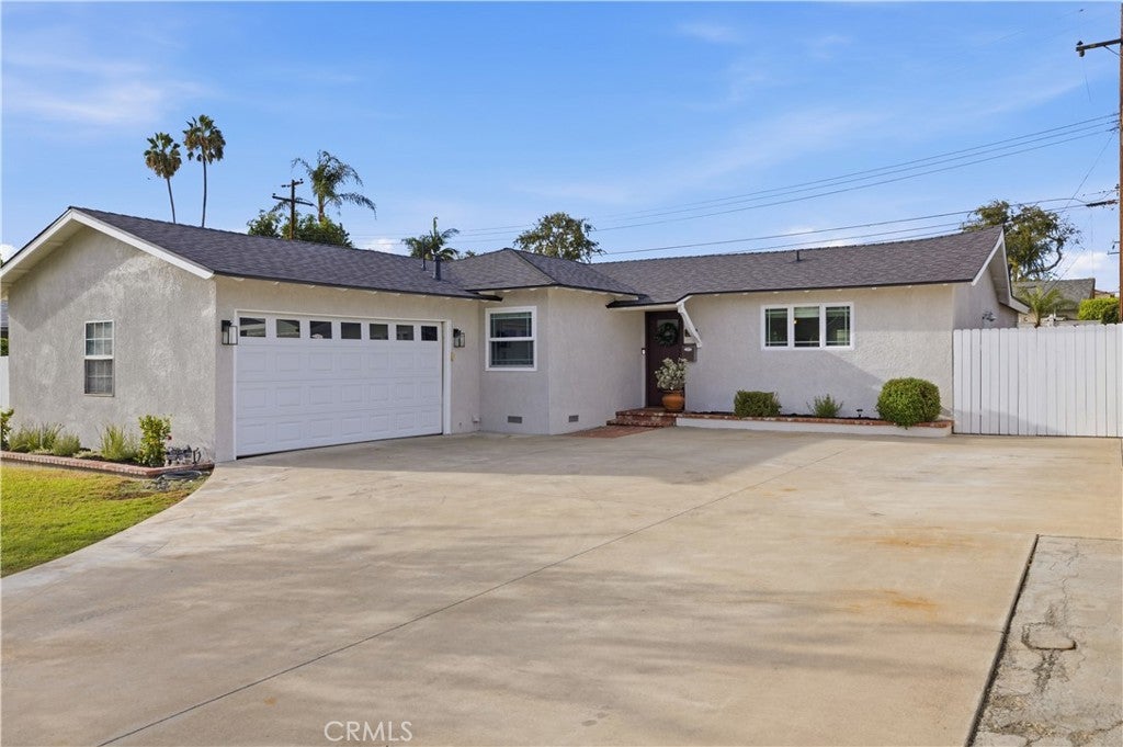2121 Merced