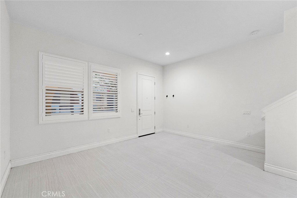 3810 W Kent Ave 3